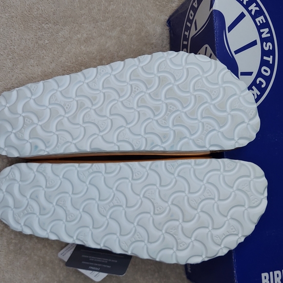 Birkenstock Arizona BS Chrome Soft Footbed Womens Size 6 Brand New With Tags - Picture 15 of 16